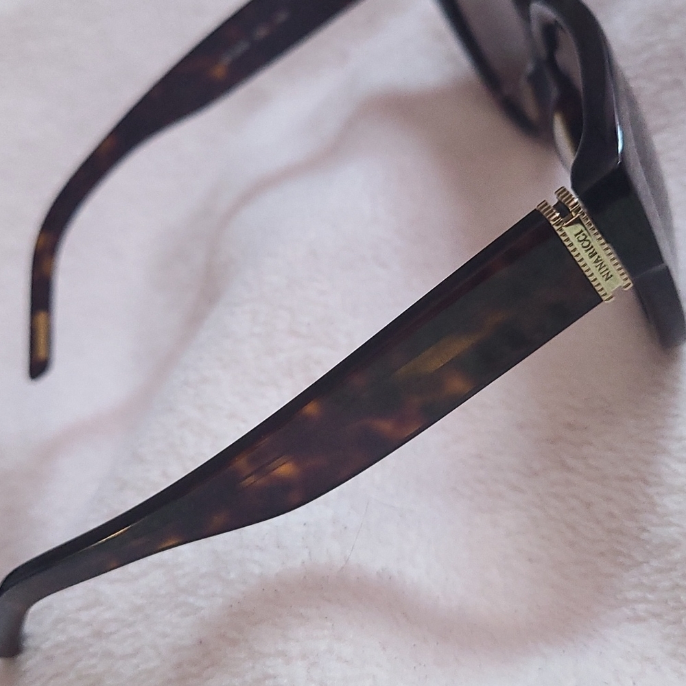 Nina Ricci sunglasses - Picture 2 of 7